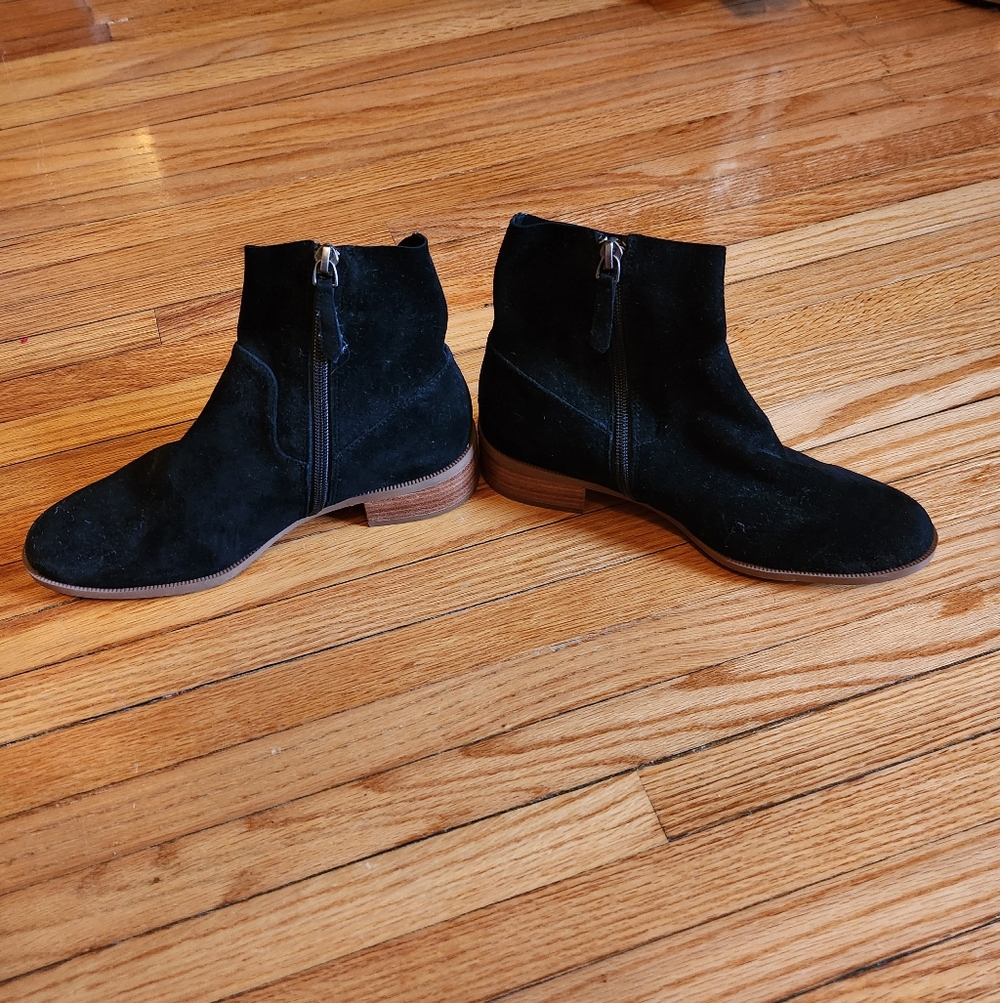 Caslon Black Leather Booties Size 7